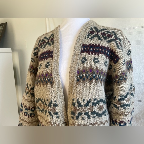 Vintage club room wool sweater. Size M. Women or men are ok. - Picture 9 of 12